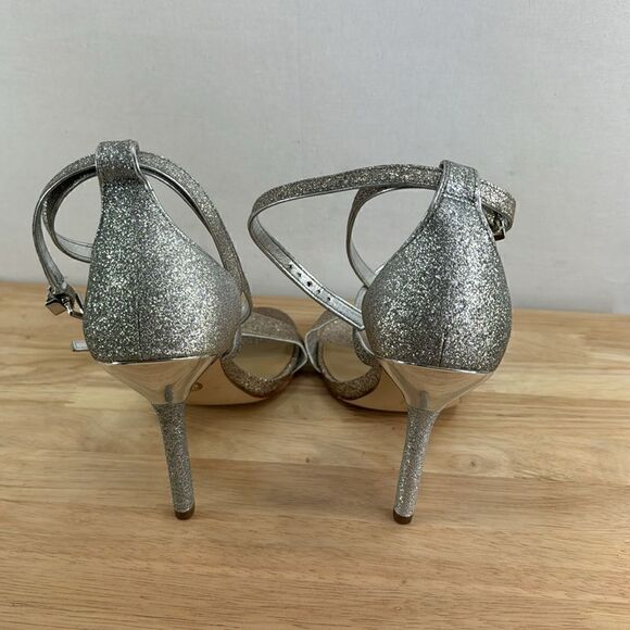 Michael Kors Astrid Stiletto Dress Heels- Two Tone Silver Pale Gold- Size 8.5M- - Picture 2 of 6
